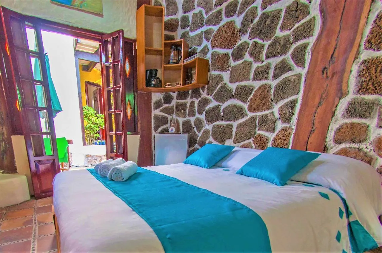 Aparthotel Casa Del Lago Lodging House Puerto Ayora  Ecuador